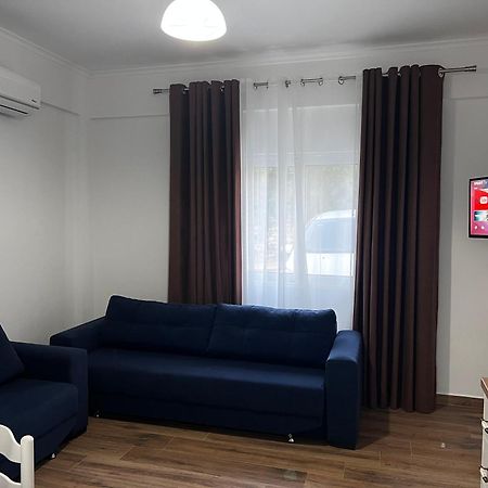 The Gwen Apartment Sarande Exterior photo